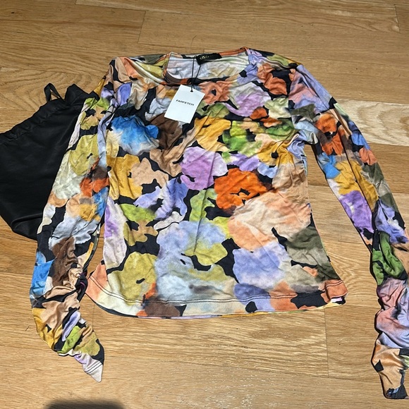 Stine Goya print top - Picture 2 of 4